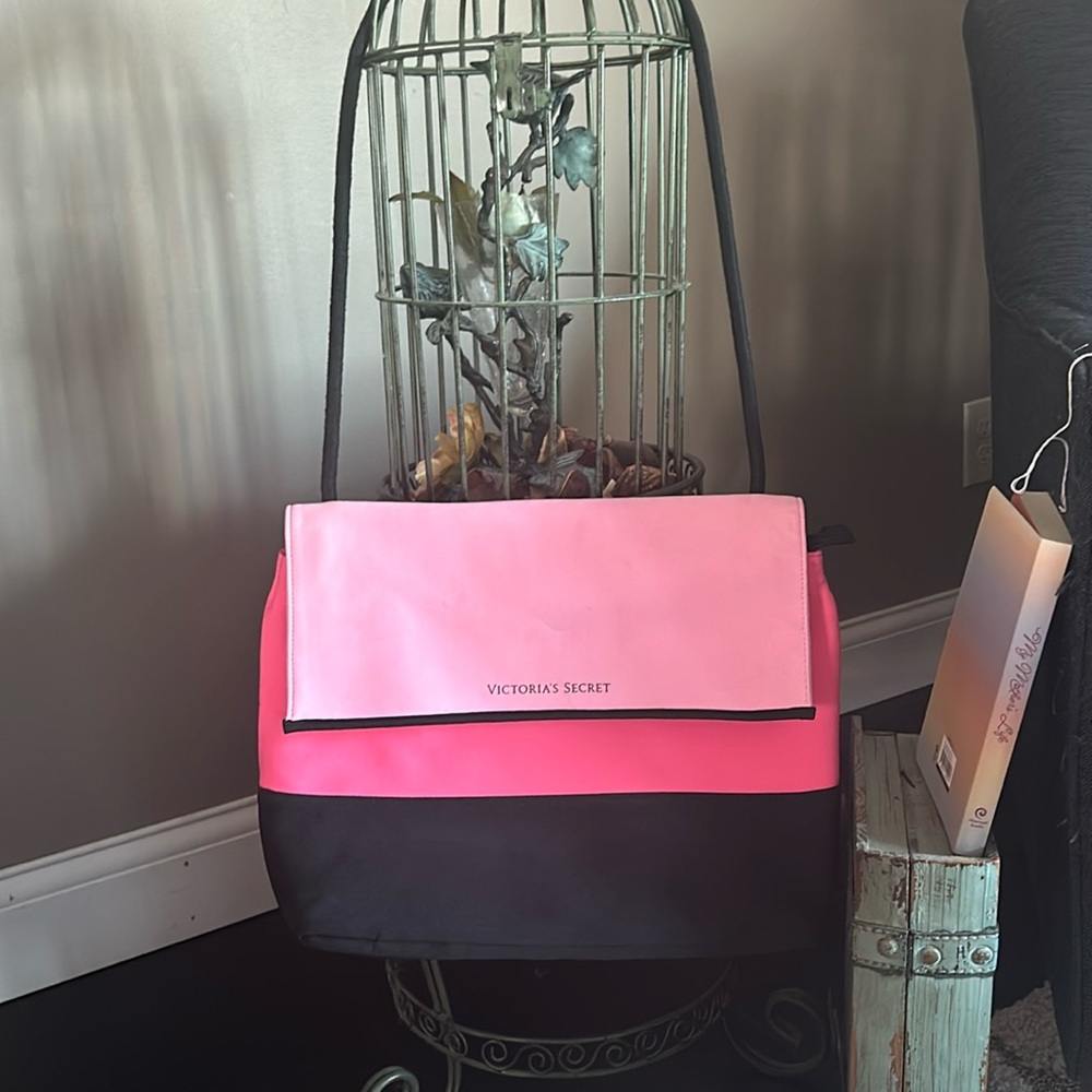 Large Victoria’s Secret water resistant handbag